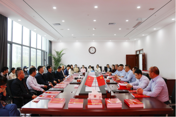交通工程公司黨建品牌創(chuàng)建工作經驗做法被國家重點新聞網站宣傳報道653.png